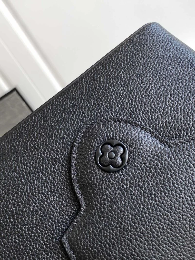 Louis Vuitton Capucines BB Bags FreshLook 40696