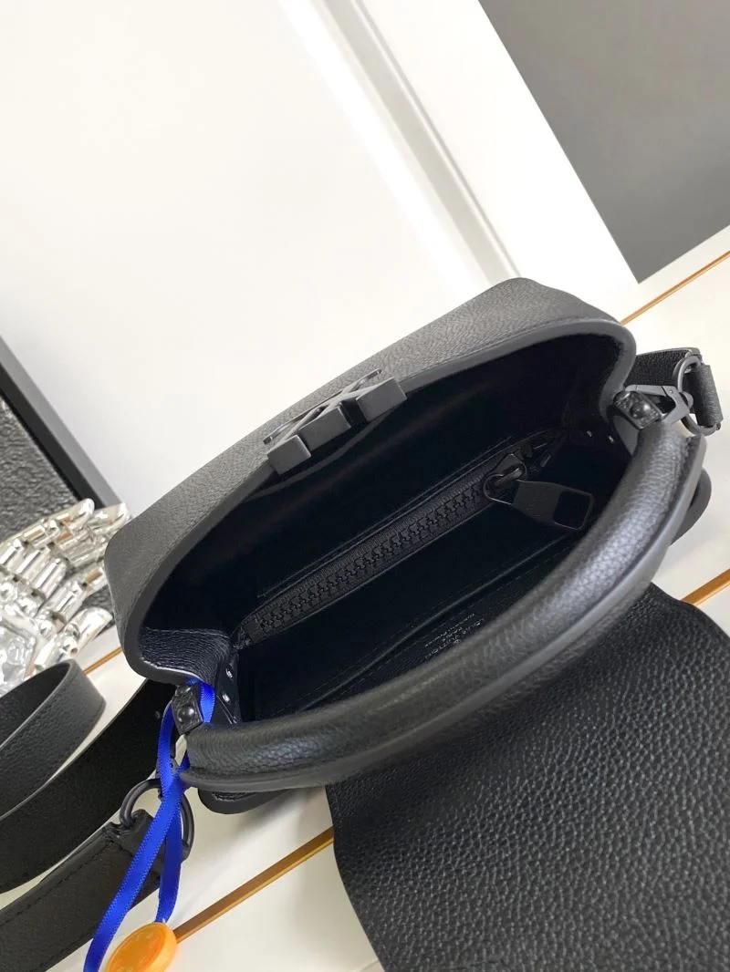 Louis Vuitton Capucines BB Bags FreshLook 40696