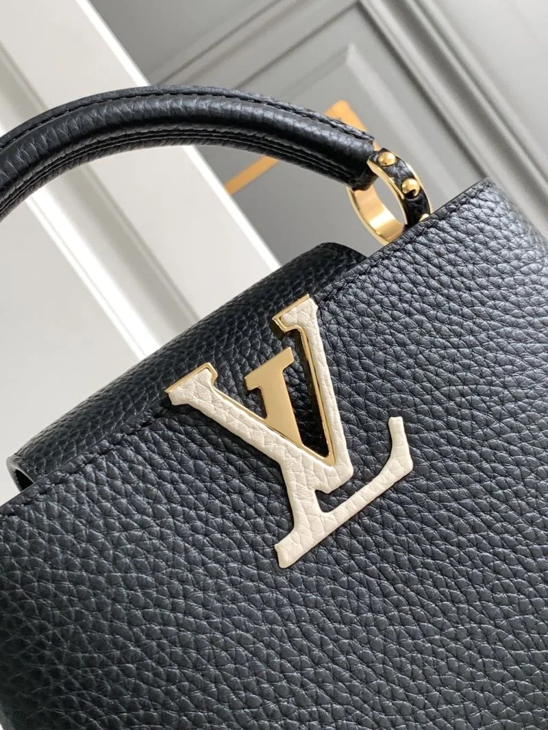 Fashionable Louis Vuitton Capucines BB Bags 40698