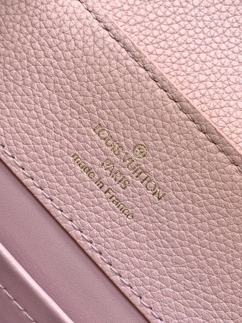 Louis Vuitton Capucines BB Bags Durable 40692