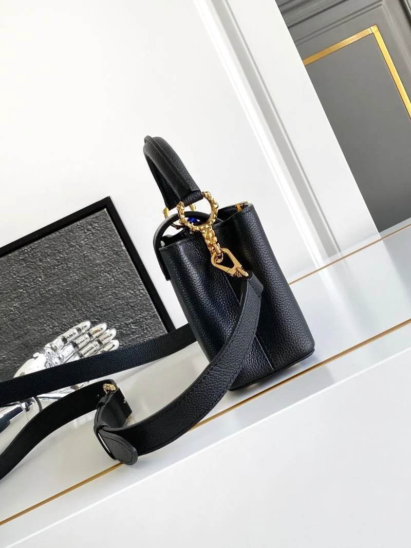 FlexibleFit Louis Vuitton Capucines BB Bags 40693