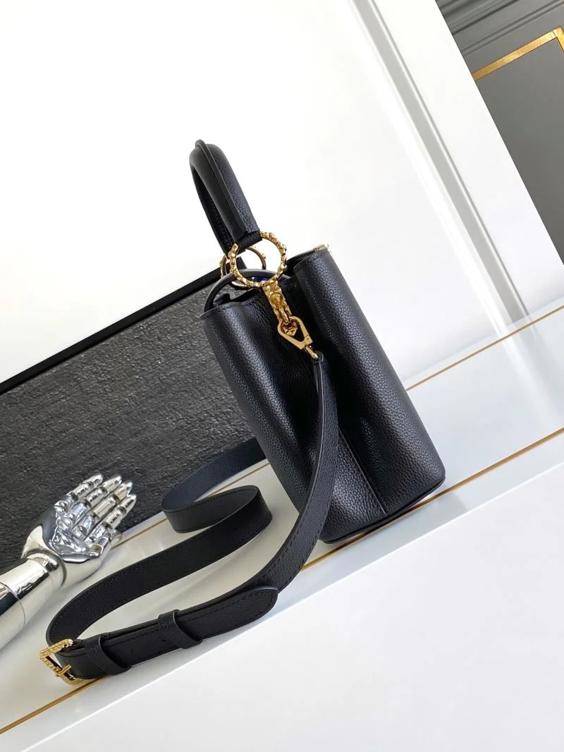 Neat Louis Vuitton Capucines BB Bags 40685