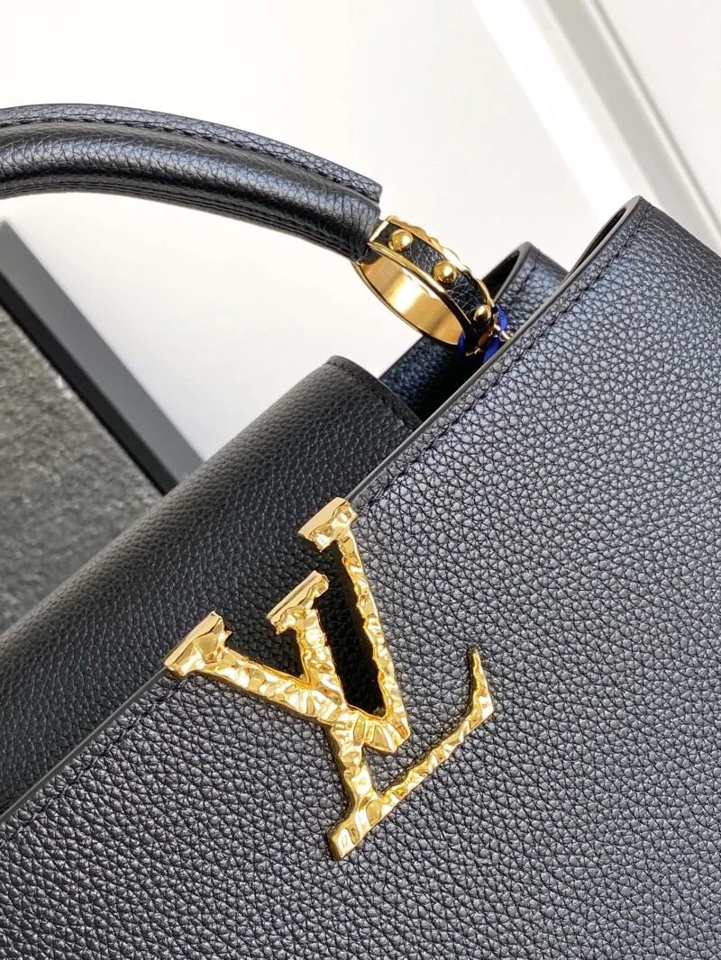 Neat Louis Vuitton Capucines BB Bags 40685