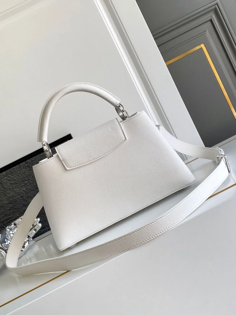 Louis Vuitton Capucines BB Bags TechFriendly 40684