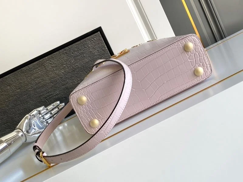 WrinkleFree Louis Vuitton Capucines BB Bags 40682