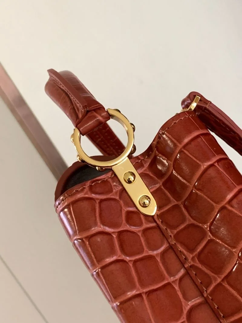 Louis Vuitton Capucines BB Bags QuickDry 40674