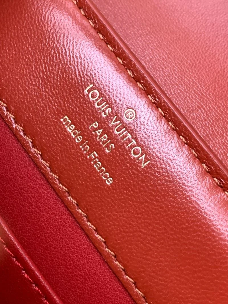 Louis Vuitton Capucines BB Bags QuickDry 40674
