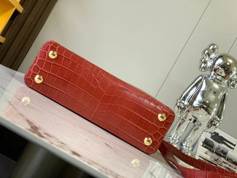 Effortless Louis Vuitton Capucines BB Bags 40673