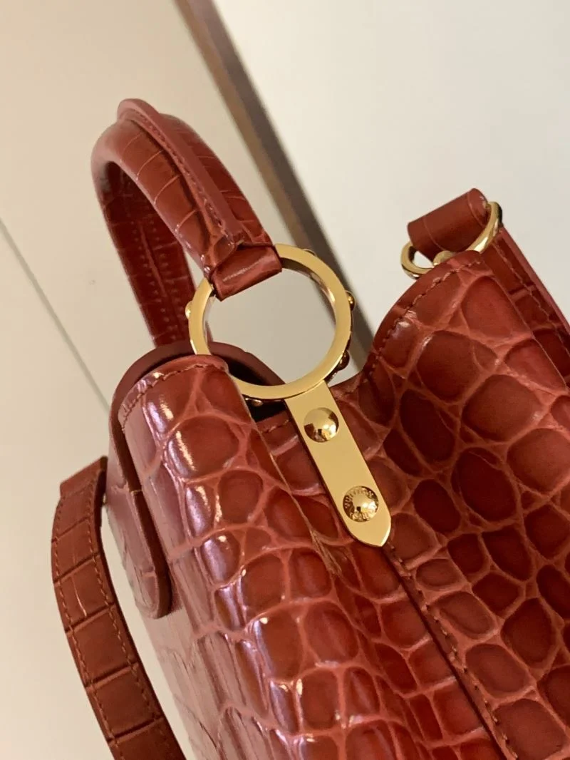Effortless Louis Vuitton Capucines BB Bags 40673