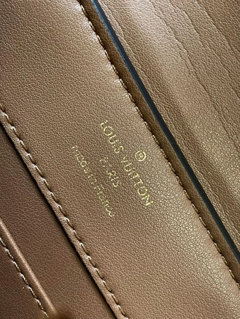 Louis Vuitton Capucines BB Bags Neat 40695