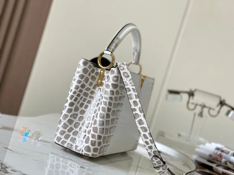 Louis Vuitton Capucines BB Bags Effortless 40768
