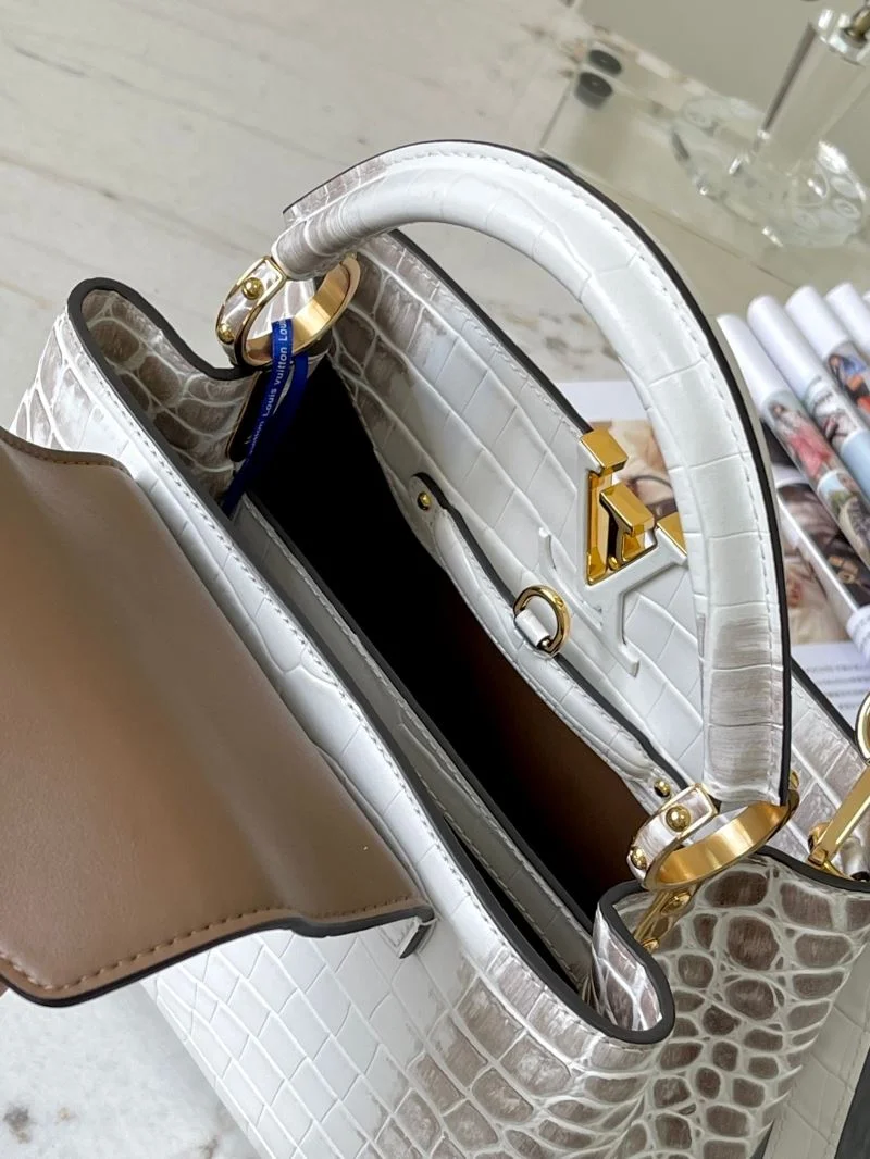 Louis Vuitton Capucines BB Bags Effortless 40768