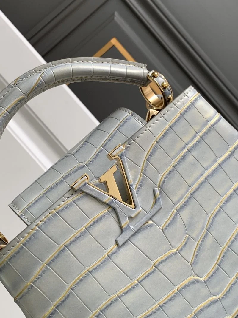 TravelReady Louis Vuitton Capucines BB Bags 40653