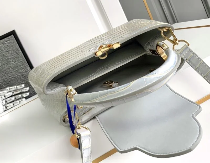 UrbanStyle Louis Vuitton Capucines BB Bags 40652