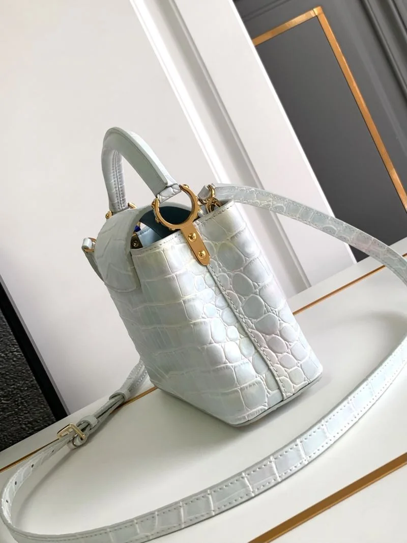 Louis Vuitton Capucines BB Bags Lightweight 40654
