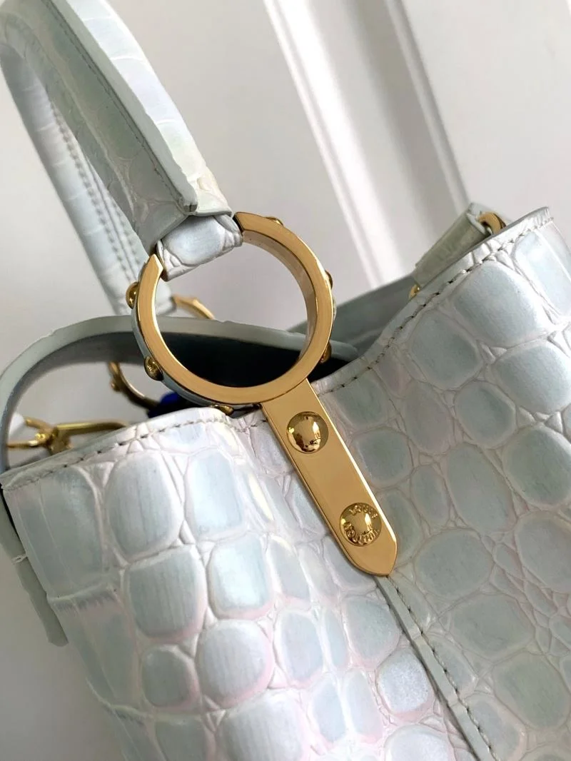 Efficient Louis Vuitton Capucines BB Bags 40665