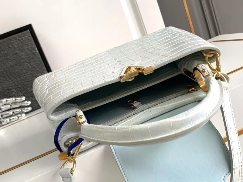Efficient Louis Vuitton Capucines BB Bags 40665