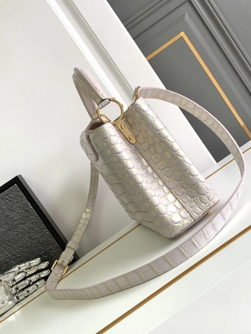 Louis Vuitton Capucines BB Bags Youthful 40741