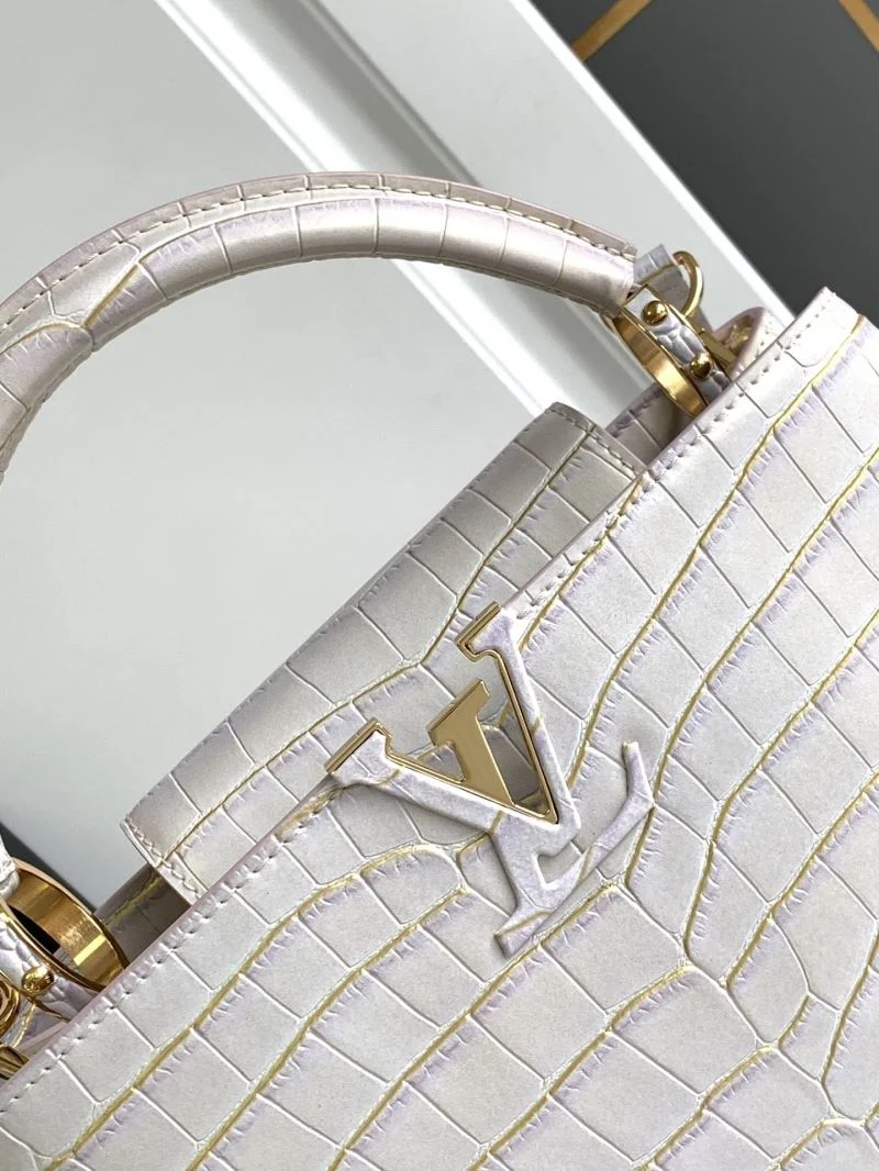 Louis Vuitton Capucines BB Bags Youthful 40741