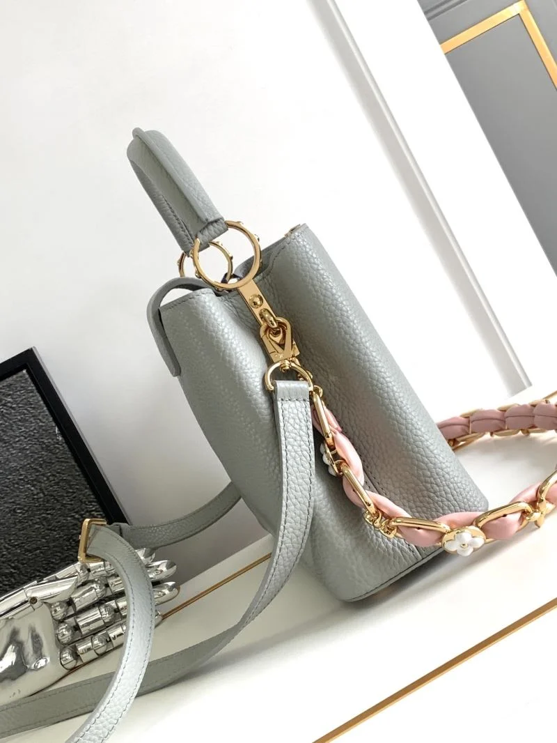 Louis Vuitton Capucines BB Bags FreshLook 40647