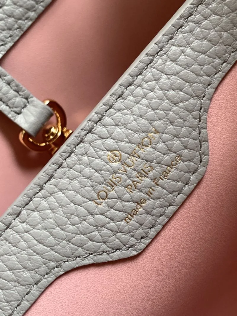 Louis Vuitton Capucines BB Bags FreshLook 40647