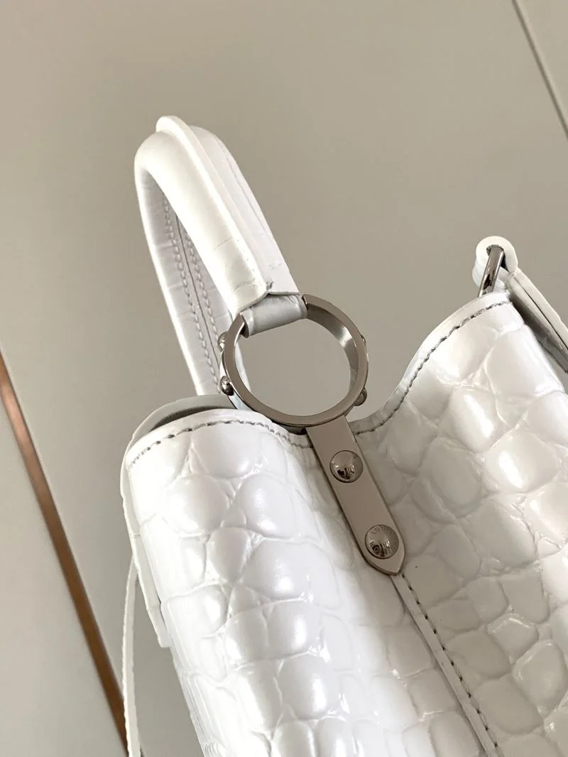NewStyle Louis Vuitton Capucines BB Bags 40649
