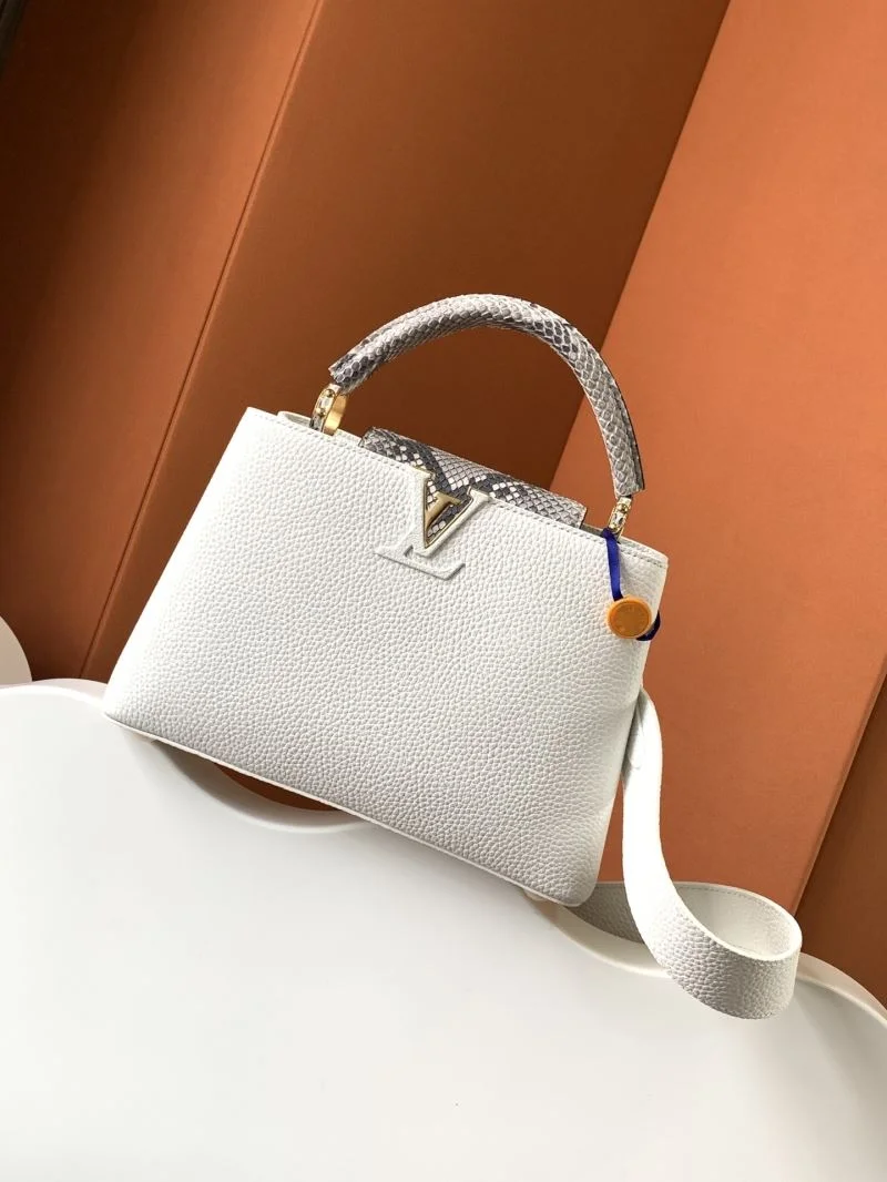 Louis Vuitton Capucines BB Bags Functional 40641