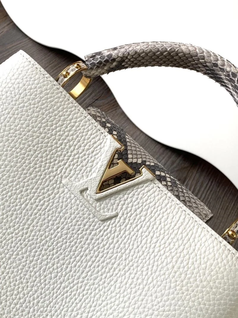 Louis Vuitton Capucines BB Bags Functional 40641