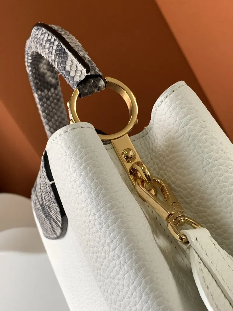 Louis Vuitton Capucines BB Bags Functional 40641