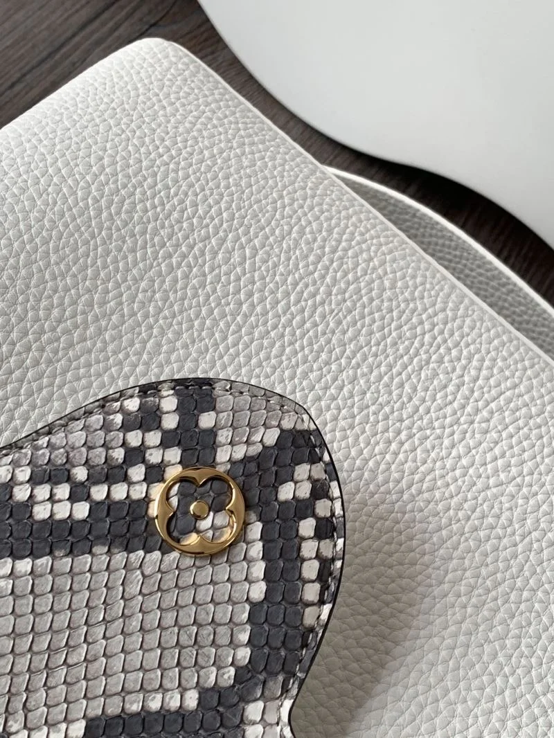 Louis Vuitton Capucines BB Bags Functional 40641
