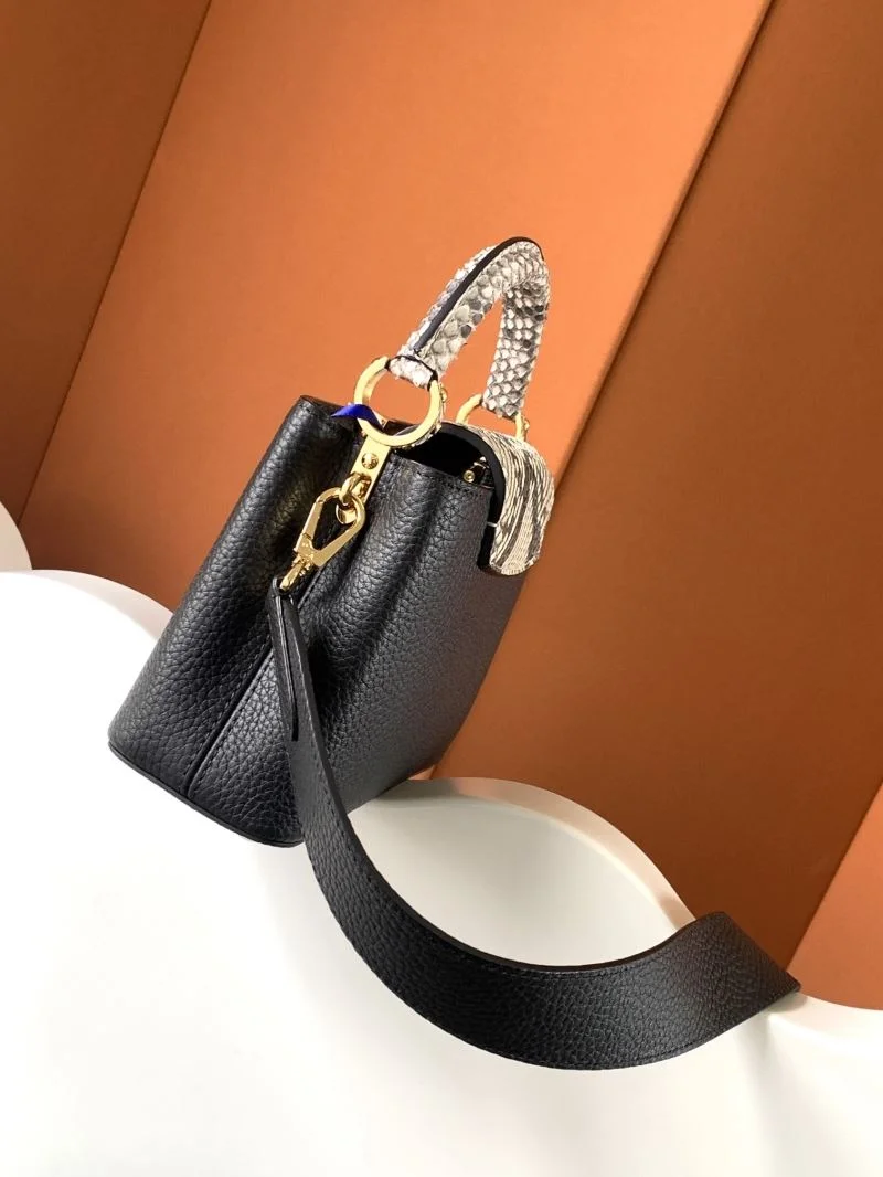 TechFriendly Louis Vuitton Capucines BB Bags 40639