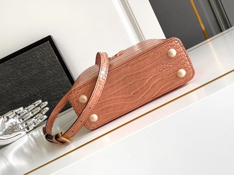 Efficient Louis Vuitton Capucines BB Bags 40627