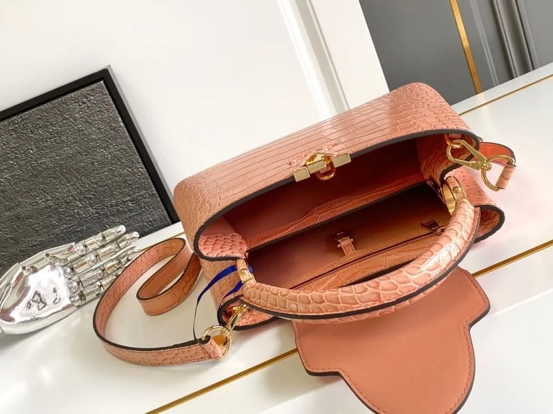 WrinkleFree Louis Vuitton Capucines BB Bags 40633