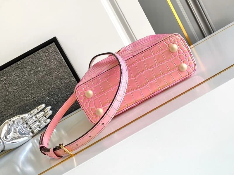 Louis Vuitton Capucines BB Bags Supportive 40659