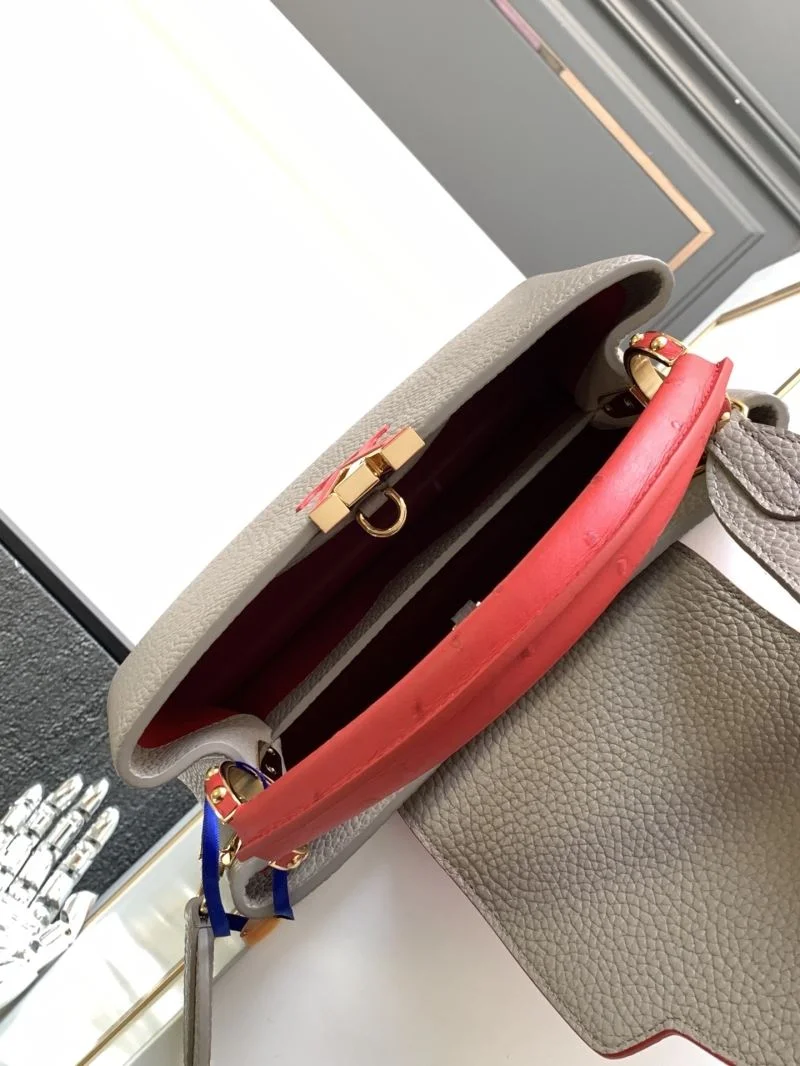 Timeless Louis Vuitton Capucines BB Bags 40666
