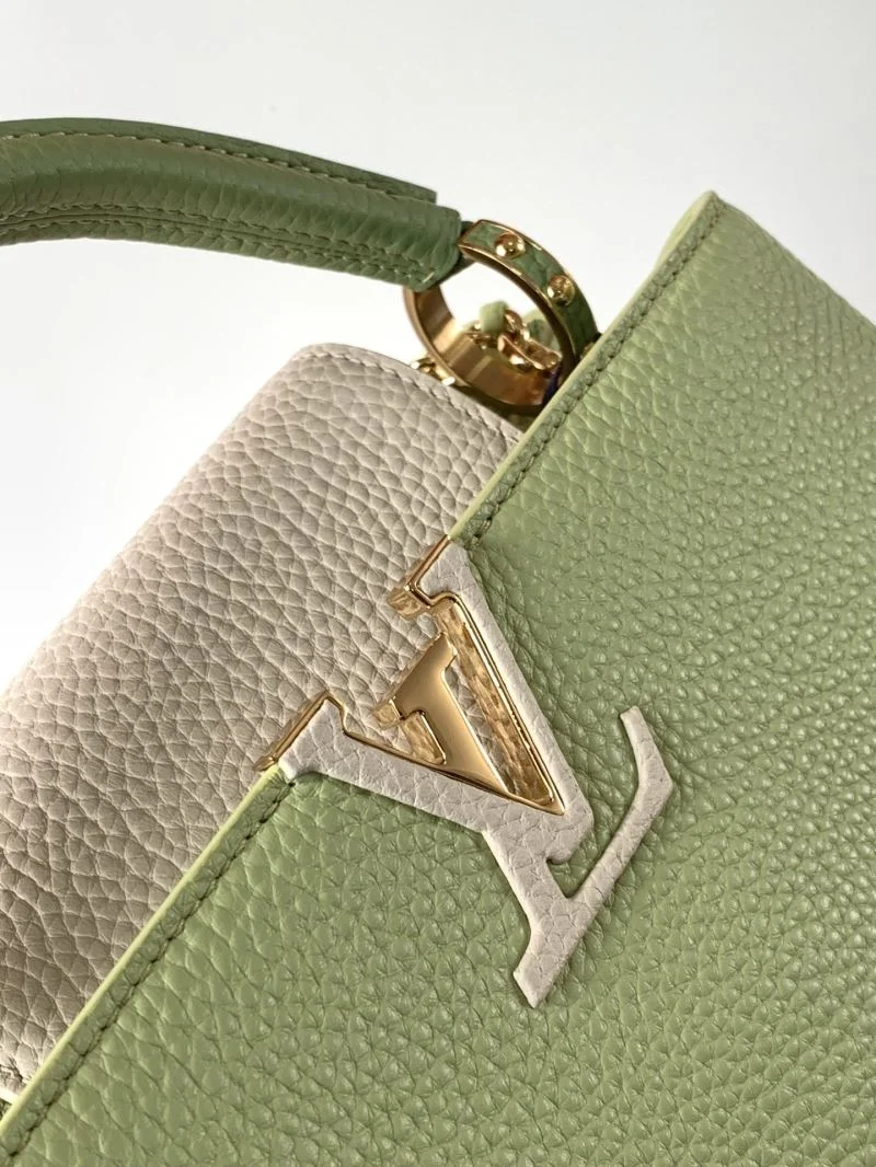 Louis Vuitton Capucines BB Bags Snug 40622
