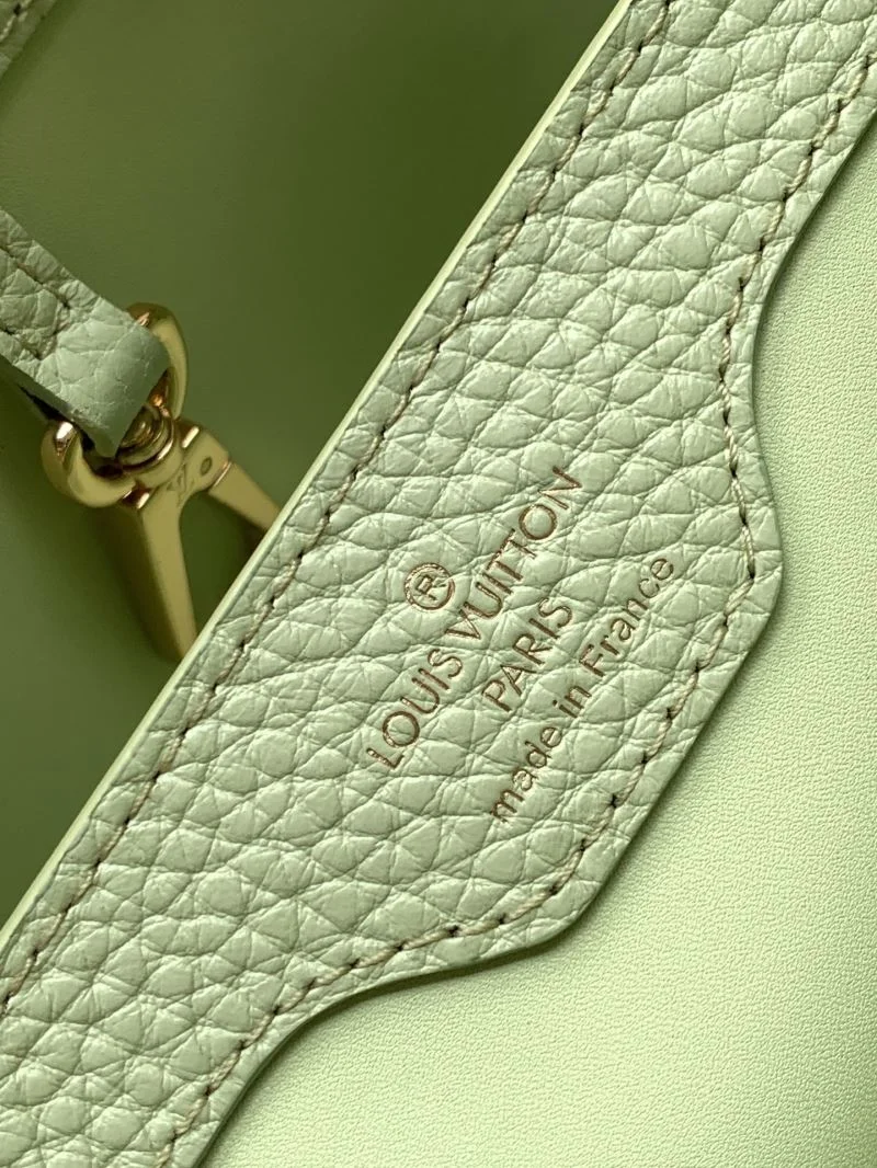 Louis Vuitton Capucines BB Bags Snug 40622
