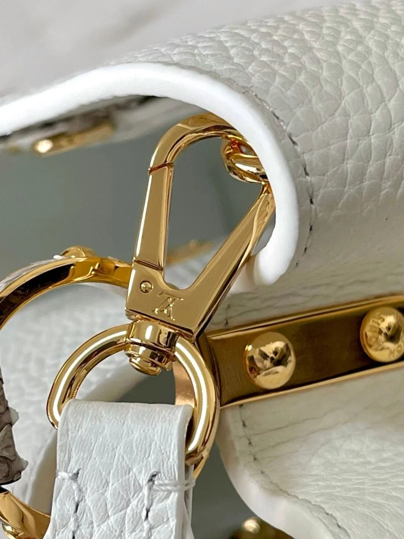 Louis Vuitton Capucines BB Bags Modern 40618