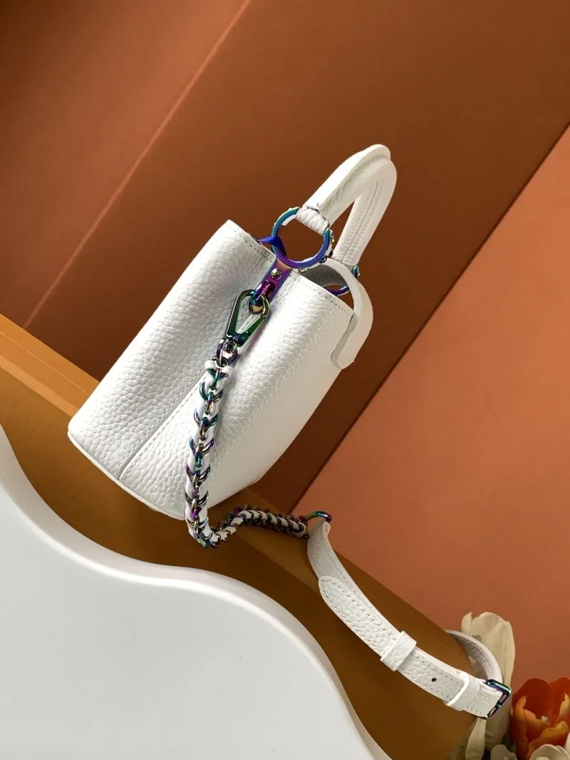Sophisticated Louis Vuitton Capucines BB Bags 40651