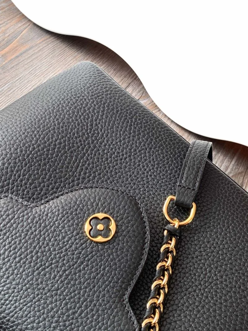 Louis Vuitton Capucines BB Bags Fashionable 40623