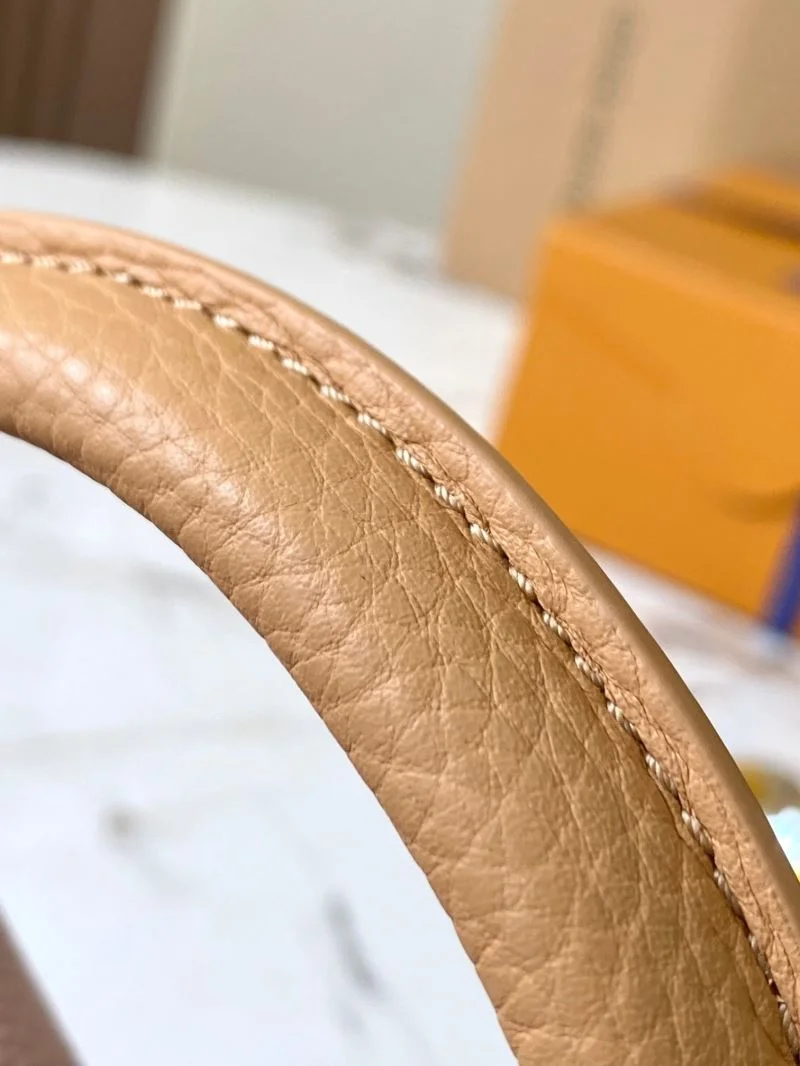 Vibrant Louis Vuitton Capucines BB Bags 40615