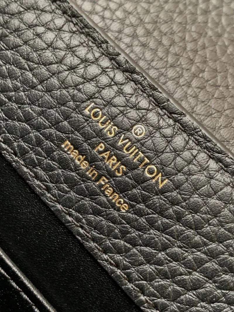 Louis Vuitton Capucines BB Bags Versatile 40608