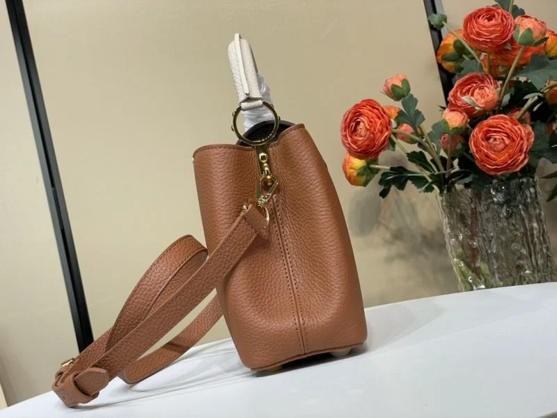 Neat Louis Vuitton Capucines BB Bags 40589