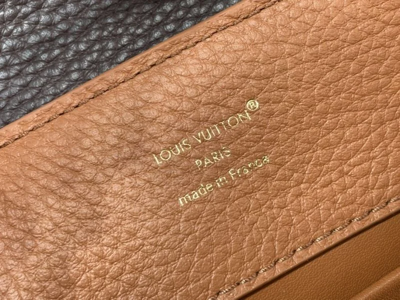 Neat Louis Vuitton Capucines BB Bags 40589