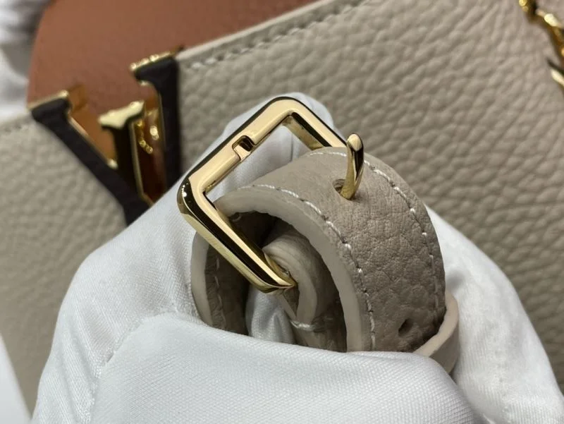 Louis Vuitton Capucines BB Bags Cozy 40587
