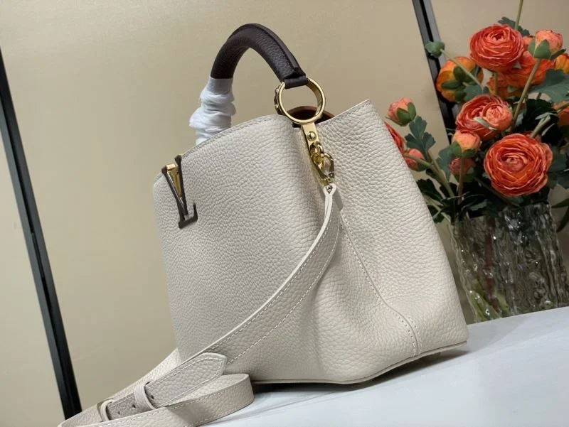 Functional Louis Vuitton Capucines BB Bags 40582