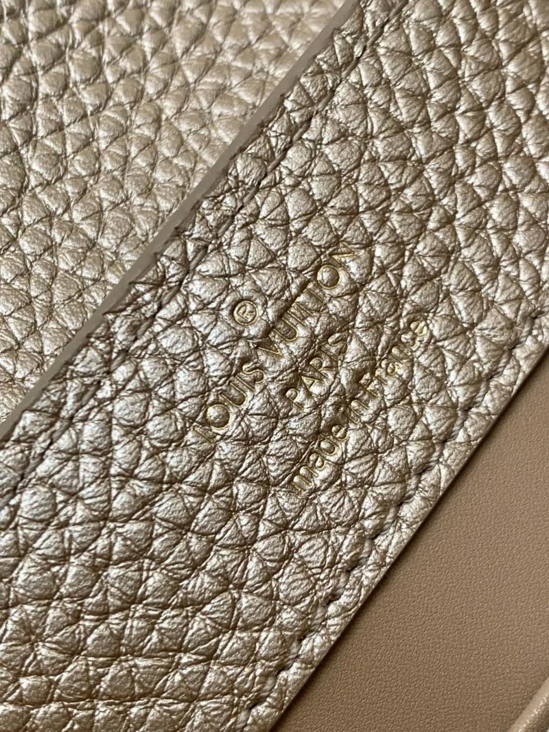 UrbanChic Louis Vuitton Capucines BB Bags 40596