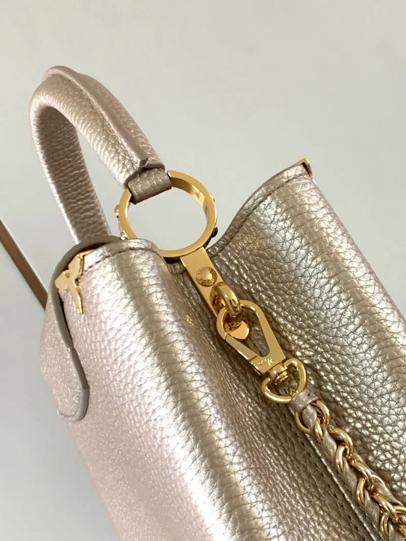 Louis Vuitton Capucines BB Bags Fashionable 40593