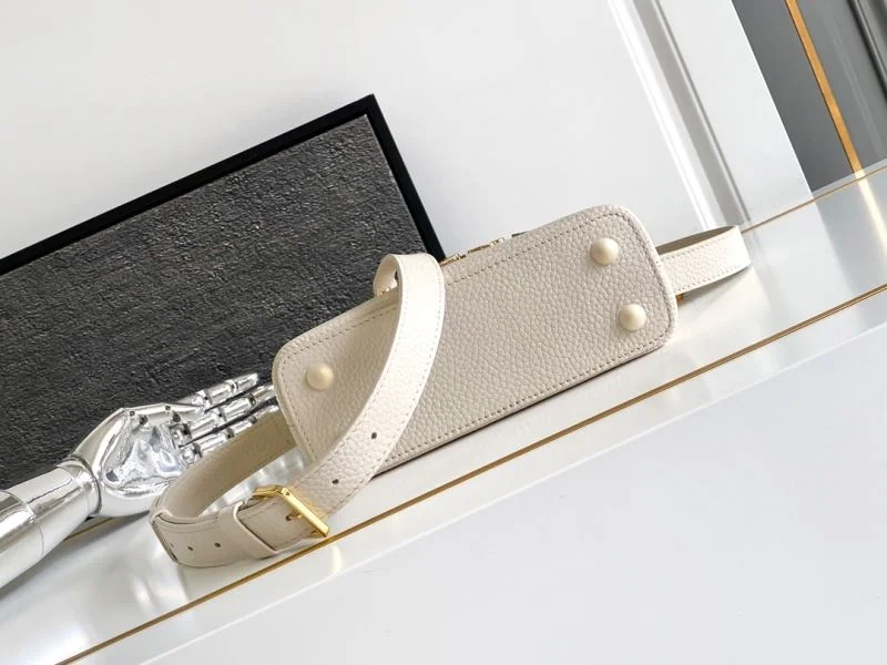 Louis Vuitton Capucines BB Bags Comfortable 40595