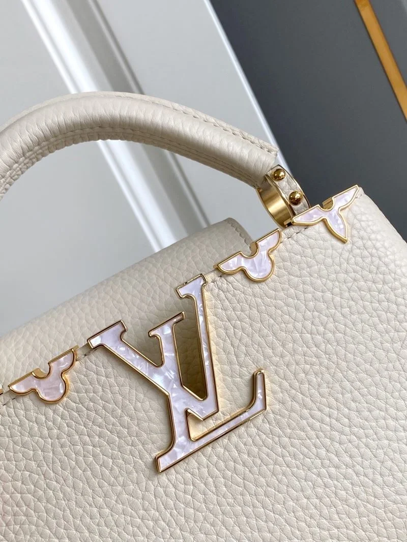 Louis Vuitton Capucines BB Bags Comfortable 40595